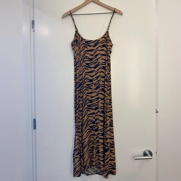 Reformation Black and Tan Midi Dress - Picture 5 of 5